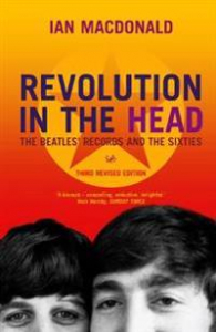 Ian Macdonald - Revolution In The Head: The Beatles' Records & The Sixties in der Gruppe Taschenbücher bei Bengans Skivbutik AB (5658232)