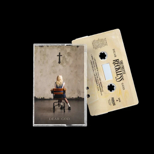 The Pretty Reckless - Dear God (MC) in der Gruppe Kommande / Hårdrock,Pop-Rock bei Bengans Skivbutik AB (5666157)
