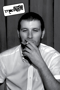 Arctic Monkeys - Whatever People Think I Am (91,5 X 61 Cm) in der Gruppe MERCHANDISE / Poster /  /  bei Bengans Skivbutik AB (5668444)