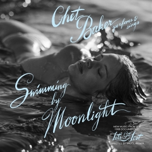 Chet Baker - Swimming By Moonlight in der Gruppe UNSERE TIPPS / Freitagsveröffentlichungen / 2026-04-10 bei Bengans Skivbutik AB (5668488)