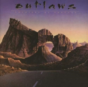 Outlaws - Soldiers Of Fortune in der Gruppe CD / Pop-Rock bei Bengans Skivbutik AB (567002)