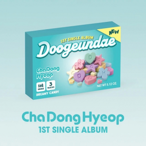 ChaDongHyeop - Doogeundae (QR Ver.) in der Gruppe MERCHANDISE / Merch+Code / Kommande / K-Pop bei Bengans Skivbutik AB (5671064)
