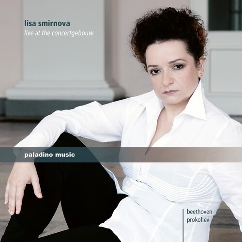 Lisa Smirnova - Lisa Smirnova - Live At The Concert in der Gruppe CD / Klassiskt bei Bengans Skivbutik AB (5672924)