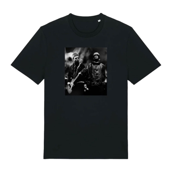 Oasis - Live Photo Bl T-Shirt in der Gruppe MERCHANDISE / T-shirt / Nyheter / Pop-Rock bei Bengans Skivbutik AB (5674551r)