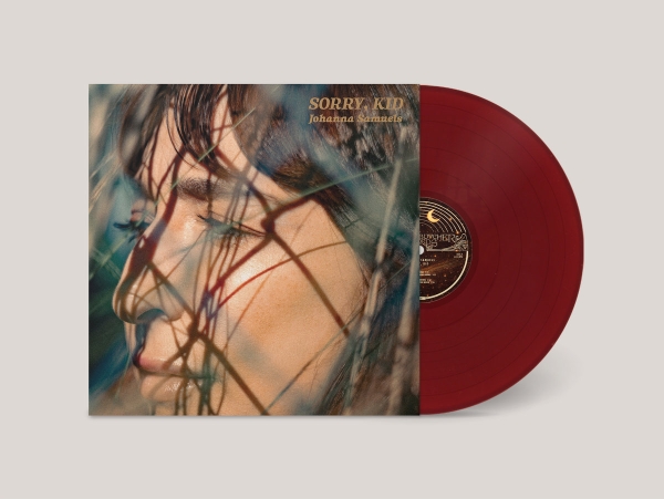 Samuels Johanna - Sorry, Kid (Burgundy Vinyl) in der Gruppe VINYL / Kommande / Pop-Rock bei Bengans Skivbutik AB (5674705)