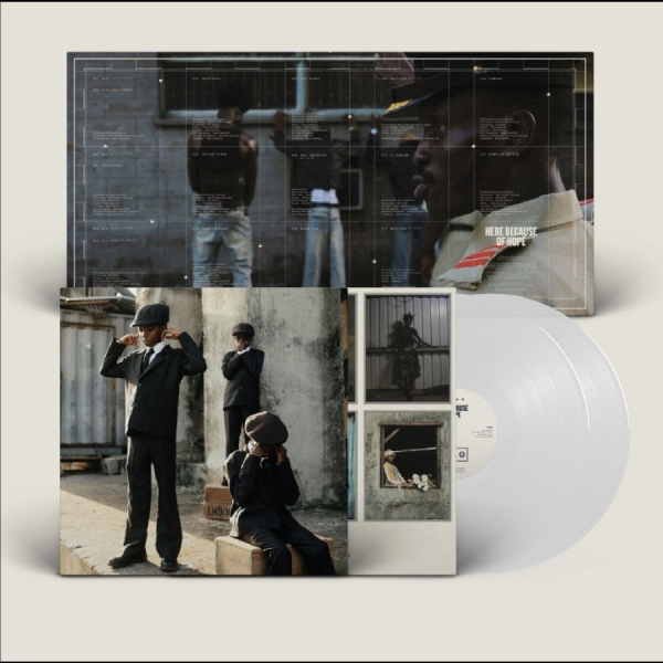 Ezra Collective - Here Because Of Hope in der Gruppe VINYL / Kommande / Jazz bei Bengans Skivbutik AB (5675126)