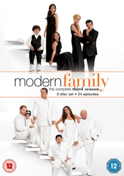 Movie - Modern Family Season 3 in der Gruppe FILM / Film DVD / Comedy bei Bengans Skivbutik AB (5675388)