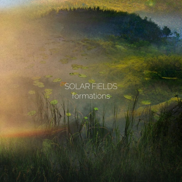 Solar Fields - Formations (Digipack) in der Gruppe CD / Nyheter / Pop-Rock bei Bengans Skivbutik AB (5675571)