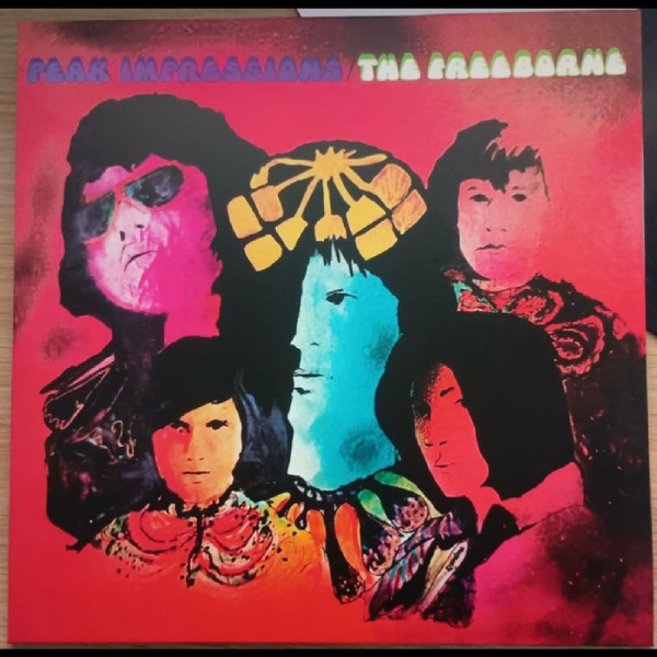 The Freeborne - Peak Impressions in der Gruppe VINYL / Nyheter / World Music bei Bengans Skivbutik AB (5678050)