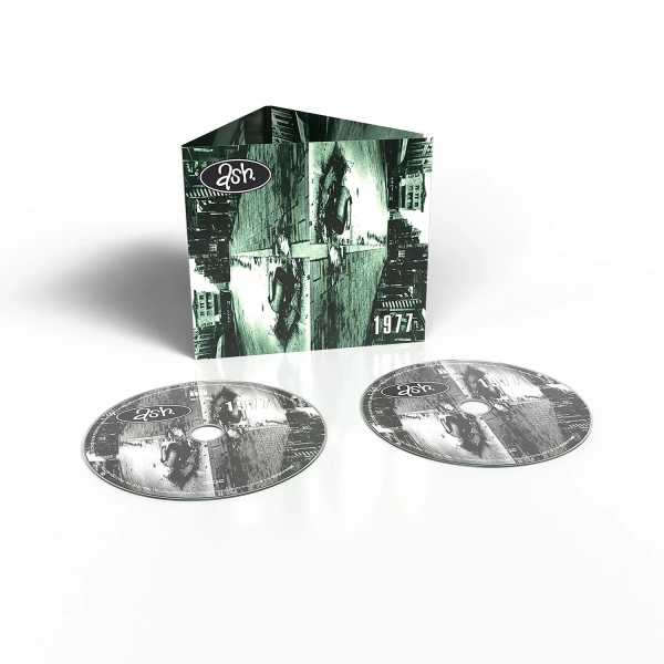 Ash - 1977 in der Gruppe CD / Kommande / Irländsk Musik,Pop-Rock bei Bengans Skivbutik AB (5678399)