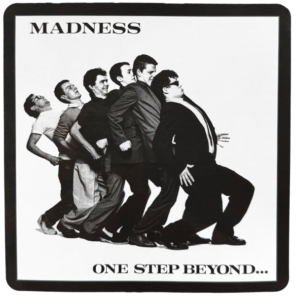 Madness - One Step Beyond Sticker in der Gruppe MERCHANDISE / Merch / Kommande / Pop-Rock bei Bengans Skivbutik AB (5680997)