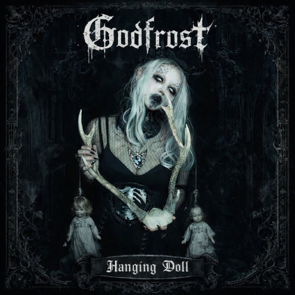 Godfrost - Hanging Doll in der Gruppe UNSERE TIPPS / Startsida - CD Nyheter & Kommande bei Bengans Skivbutik AB (5681936)