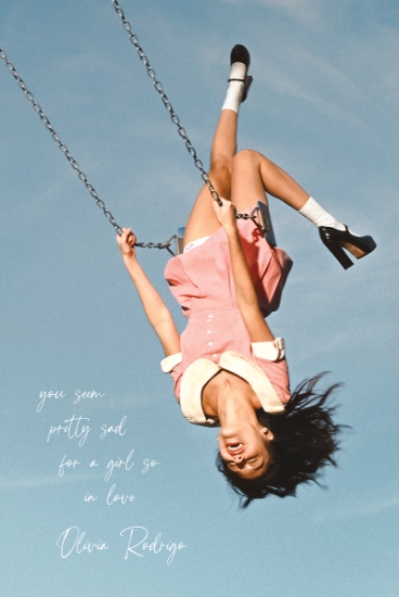 Olivia Rodrigo - Sad So In Love 91,5 X 61 Cm in der Gruppe MERCHANDISE / Poster / Pop-Rock bei Bengans Skivbutik AB (5682620)