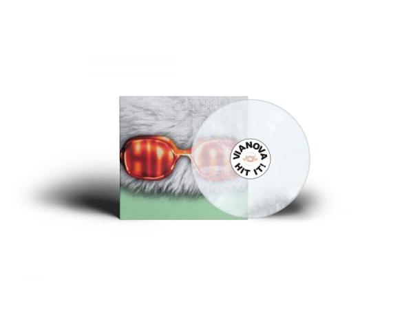 Vianova - Hit It (Crystal White Marbled Vinyl in der Gruppe VINYL / Kommande / Hårdrock bei Bengans Skivbutik AB (5683037)