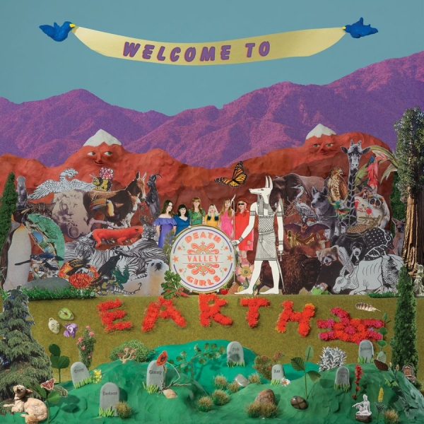 Death Valley Girls - Welcome To Earth (Coke Bottle Green in der Gruppe VINYL / Kommande / Pop-Rock bei Bengans Skivbutik AB (5686814)