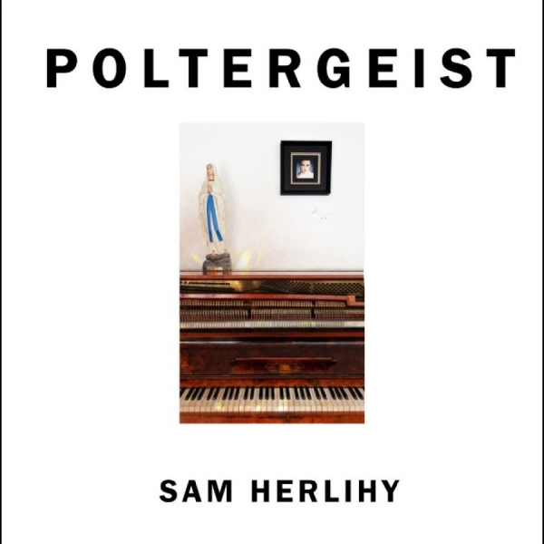 Sam Herlihy - Poltergeist in der Gruppe VINYL / Kommande / Pop-Rock bei Bengans Skivbutik AB (5689145)