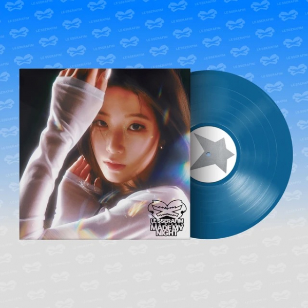 Le Sserafim - Made My Night (Sky Blue Ver.) in der Gruppe VINYL / Kommande / K-Pop bei Bengans Skivbutik AB (5690651)