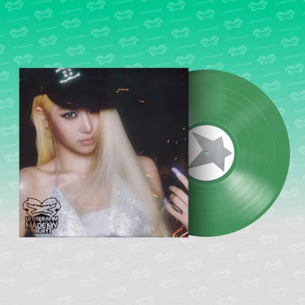 Le Sserafim - Made My Night (Spring Green Ver.) in der Gruppe VINYL / Kommande / K-Pop bei Bengans Skivbutik AB (5690652)