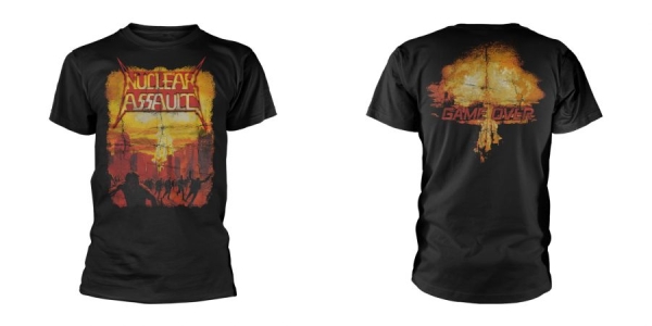 Nuclear Assault - T/S Game Over (L) in der Gruppe MERCHANDISE / T-shirt / Kommande / Hårdrock bei Bengans Skivbutik AB (5691186)