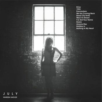 Marissa Nadler - July in der Gruppe VINYL / Bestseller bei Bengans Skivbutik AB (5698181)