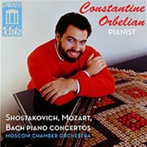 Shostakovich / Bach - Piano Concertos in der Gruppe Externt_Lager / Naxoslager bei Bengans Skivbutik AB (580798)