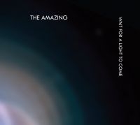 Amazing - Wait Fort A Light To Come in der Gruppe CD / Pop-Rock bei Bengans Skivbutik AB (592033)