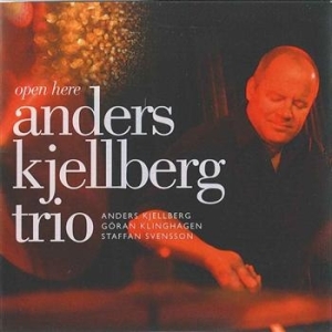 Anders Kjellberg Trio - Open Here in der Gruppe Externt_Lager / Naxoslager bei Bengans Skivbutik AB (626350)