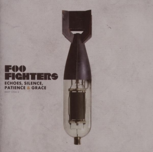 Foo Fighters - Echoes, Silence, Patience & Grace in der Gruppe CD / Pop-Rock bei Bengans Skivbutik AB (652013)
