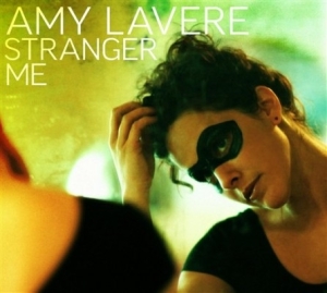 Lavere Amy - Stranger Me in der Gruppe CD bei Bengans Skivbutik AB (664289)