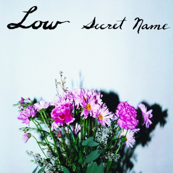 Low - Secret Name in der Gruppe CD / Rock bei Bengans Skivbutik AB (668587)