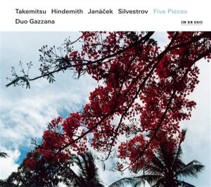 Takemitsu / Hindemith / Janácek / S - Five Pieces in der Gruppe Externt_Lager / Naxoslager bei Bengans Skivbutik AB (674212)