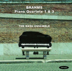 Brahms - Piano Qts 1 & 3 in der Gruppe Externt_Lager / Naxoslager bei Bengans Skivbutik AB (690484)