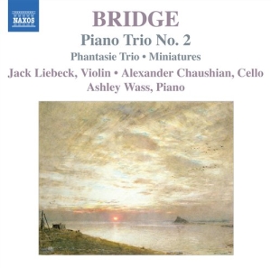 Bridge - Piano Trios in der Gruppe Externt_Lager / Naxoslager bei Bengans Skivbutik AB (698089)