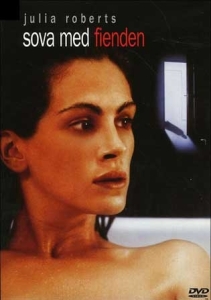 Sova med fienden in der Gruppe Film BluRay bei Bengans Skivbutik AB (732688)