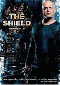 Shield - Säsong 2 in der Gruppe Film DVD bei Bengans Skivbutik AB (822208)
