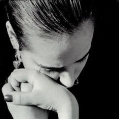 Hanrahan Kip - All Roads Are Made Of The Fles