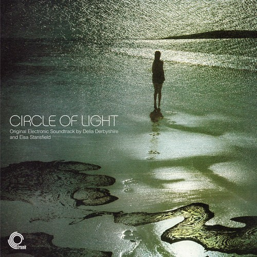 Derbyshire Delia & Elsa Stansfield - Circle Of Light
