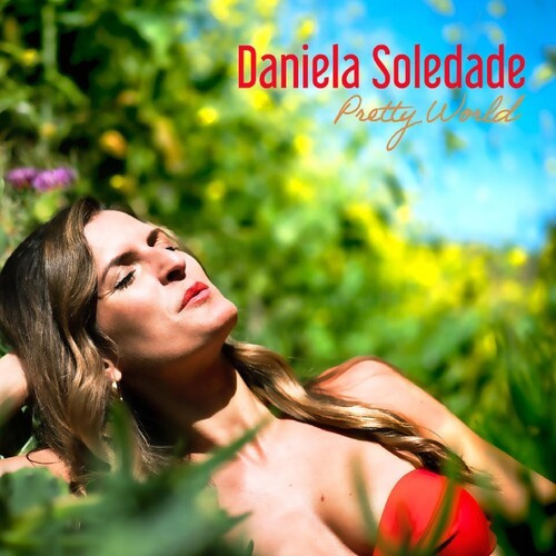 Soledade Daniela - Pretty World
