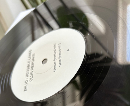 Milio - Invisible Lands